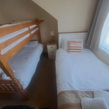 Lion Hotel & Studio Apartments 克里基厄斯 外观 照片