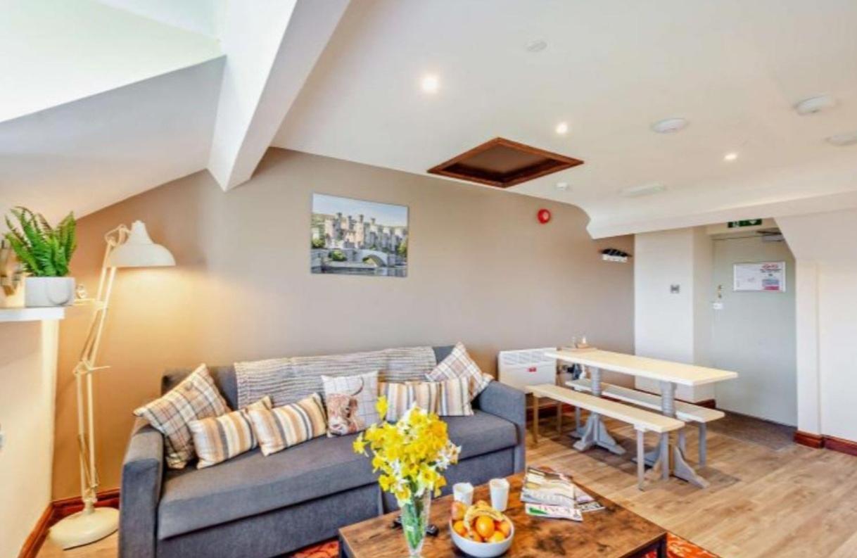 Lion Hotel & Studio Apartments 克里基厄斯 外观 照片