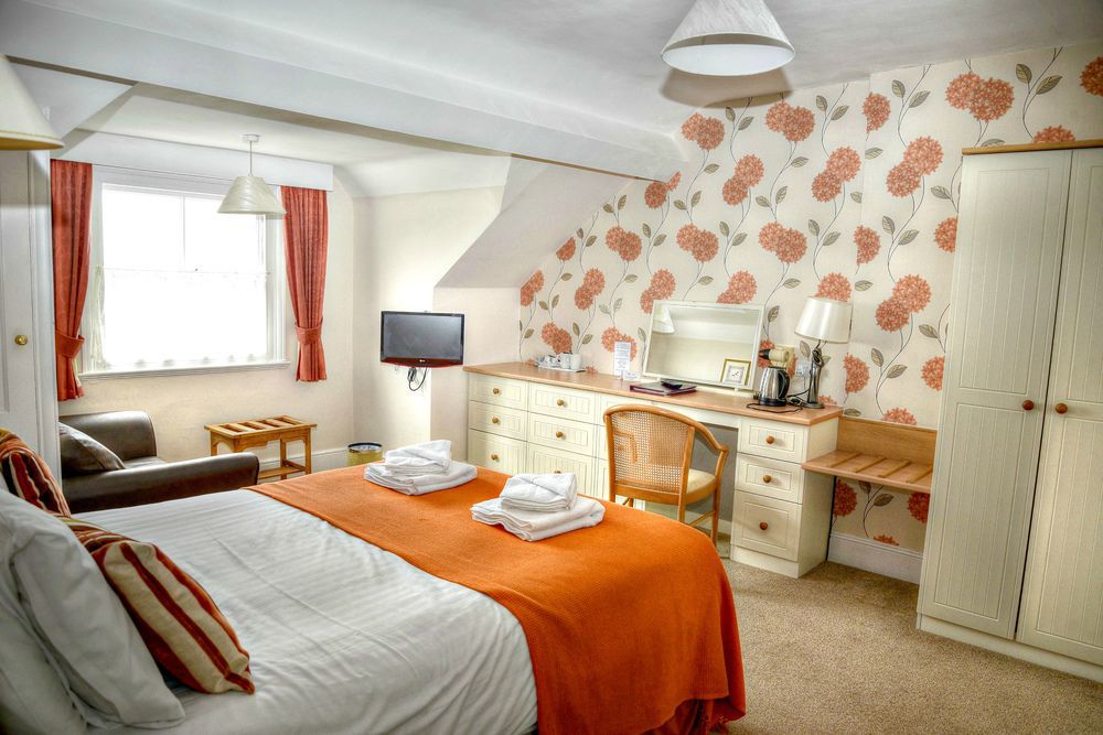 Lion Hotel & Studio Apartments 克里基厄斯 外观 照片